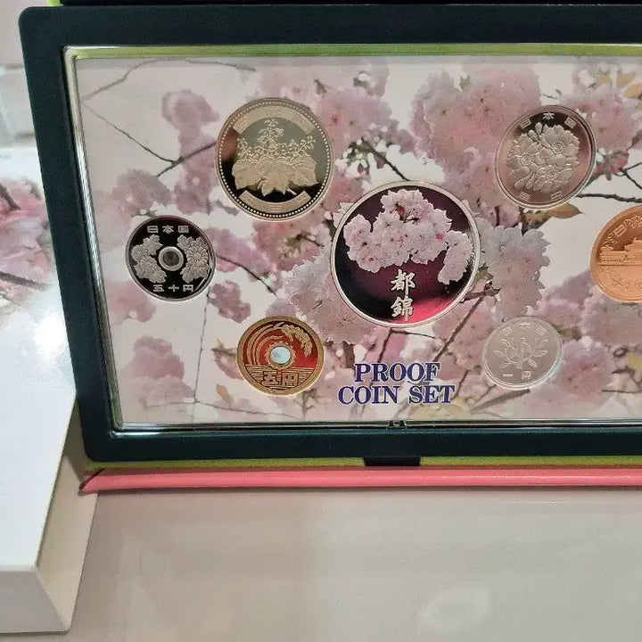 [BUNJANG] 2010 Japan Mint Sakura Proof Coin Set with 20g Silver Medal / 2010 일본조폐국 벚꽃민트세트 은20g 포함