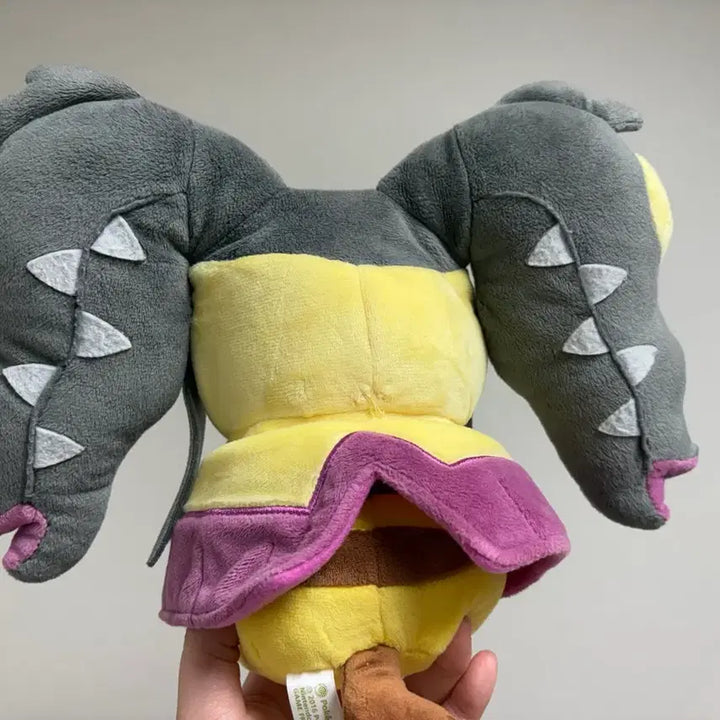 [BUNJANG] Pokemon Chesto-Chu Poncho Pikachu Plush / 포켓몬스터 입치트 판쵸 피카츄 인형