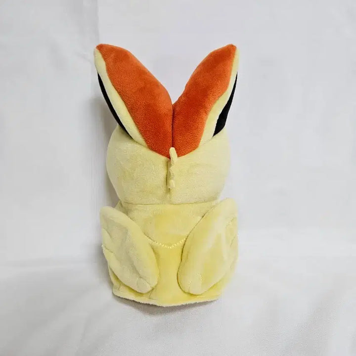 [BUNJANG] Pokemon Center Victini Poncho Pikachu Plush / 포켓몬센터 비크티니 판초 피카츄 인형 판초츄