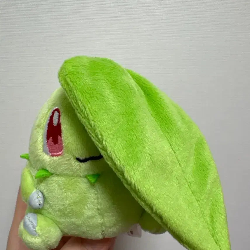 [BUNJANG] Pokemon Chikorita Mini Plush in Monster Ball / 포켓몬스터  미니 봉제인형 in 몬스터볼 치코리타 인형