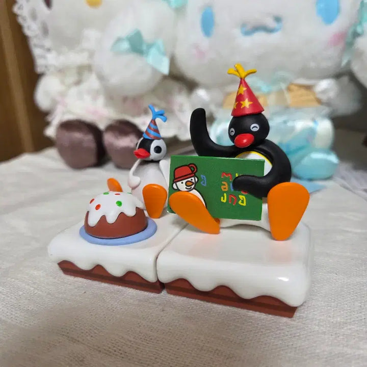 [BUNJANG] Pingu Figures Set of 2 / 핑구 피규어 2개 세트