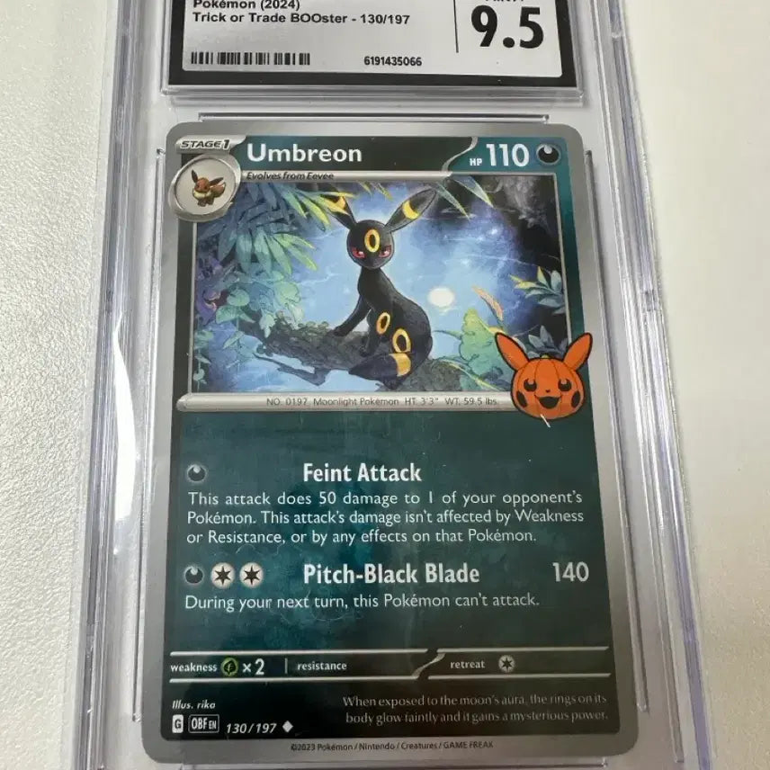 [BUNJANG] Umbreon Halloween Pokemon Card CGC 9.5 Graded / 블래키 할로윈 포켓몬카드 cgc9.5등급
