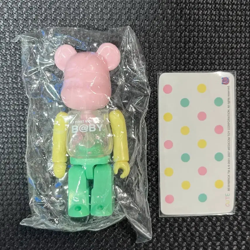 [BUNJANG] Bearbrick Series 15 Cute Jung My First Bearbrick / 베어브릭 15탄 큐트 정 마퍼 새상품 마이퍼스트베어브릭