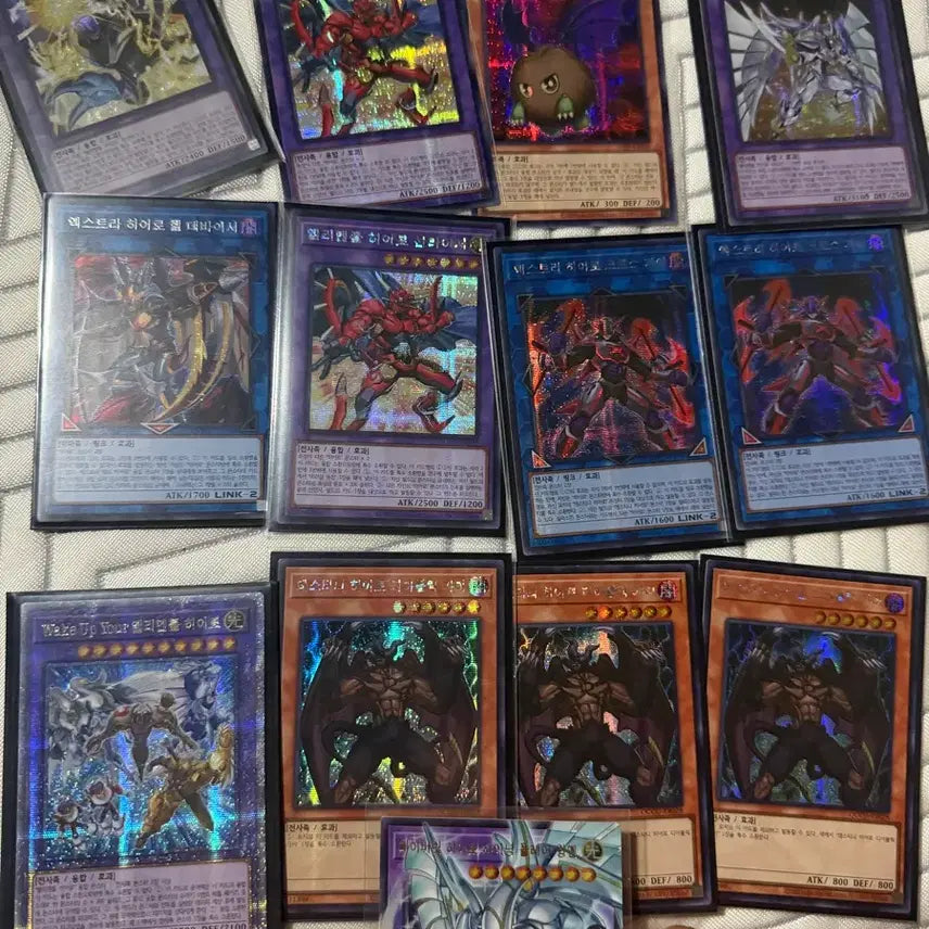 [BUNJANG] Yu-Gi-Oh! HERO Deck Secret Rare Bundle Set / 유희왕 히어로 시크 일괄 판매