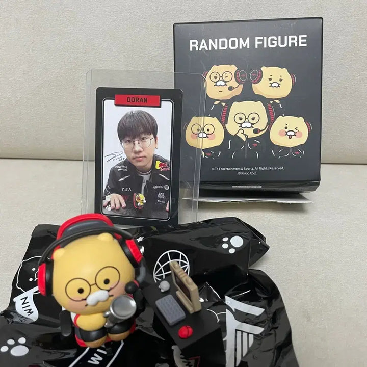 [BUNJANG] T1 x Kakao Friends Choonsik Random Figure / T1 x 카카오프렌즈 춘식이 랜덤 피규어 도란