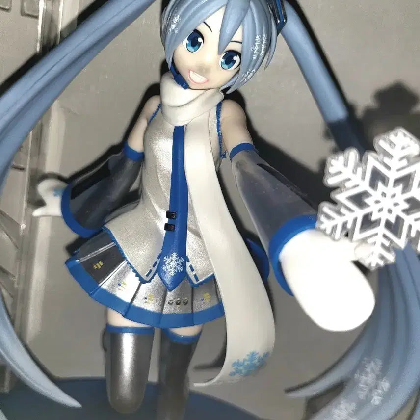 [BUNJANG] Sky Town Yuki Miku Figure (Box Included) / 스카이타운 유키미쿠 (박스O)