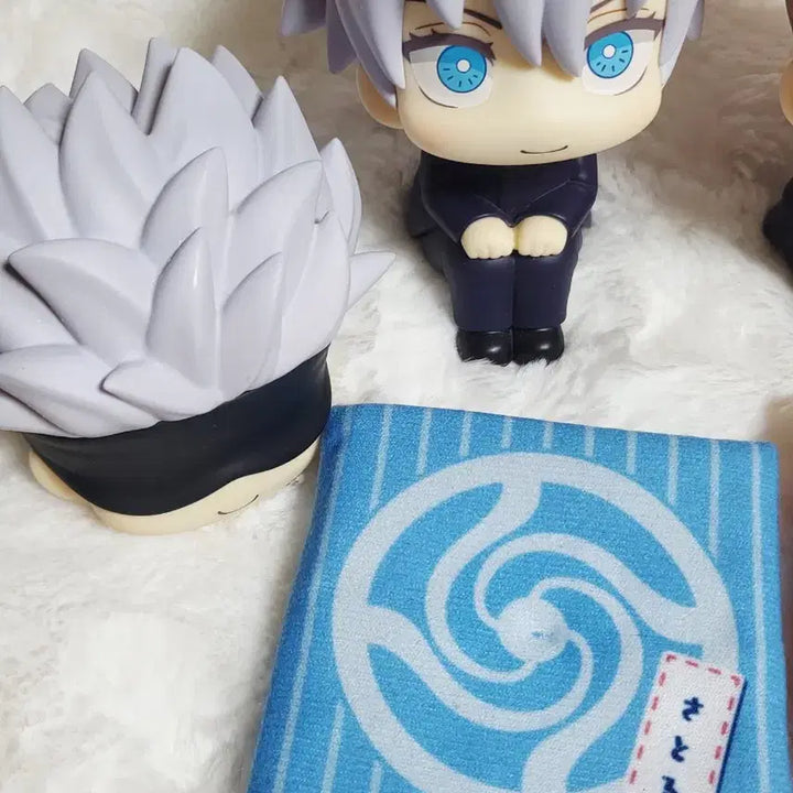 [BUNJANG] Jujutsu Kaisen Satoru Gojo Lookup Cushion Special Edition Bundle / 주술회전 피규어 고죠 유지 룩업 방석 특전 포함 일괄