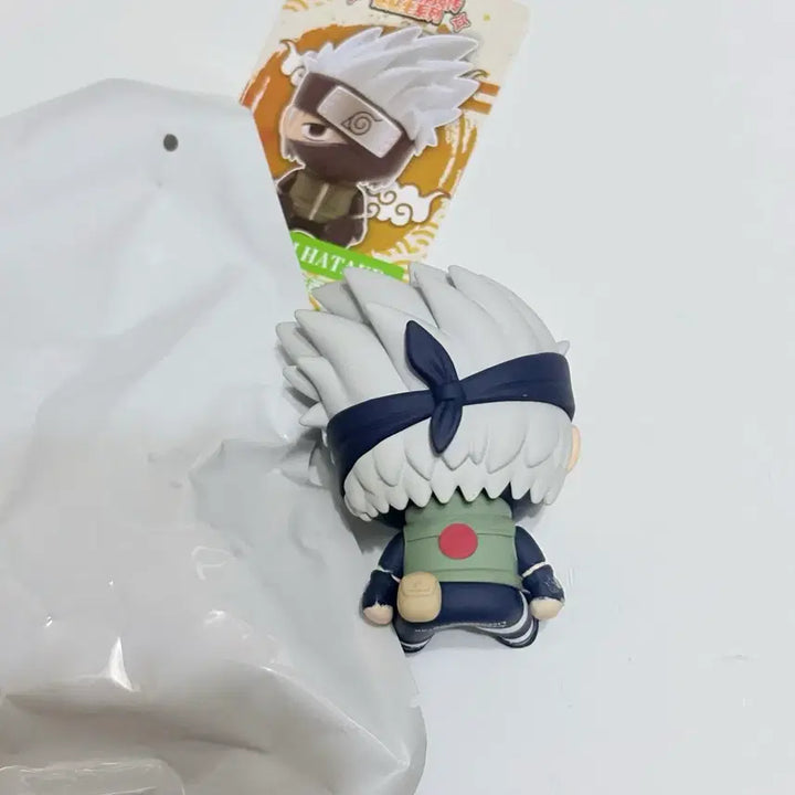 [BUNJANG] Eaki Naruto Hug Seat Kakashi Sitting Figure / 나루토 eaki 허그시트 앉은 피규어 카카시 6~6.5cm