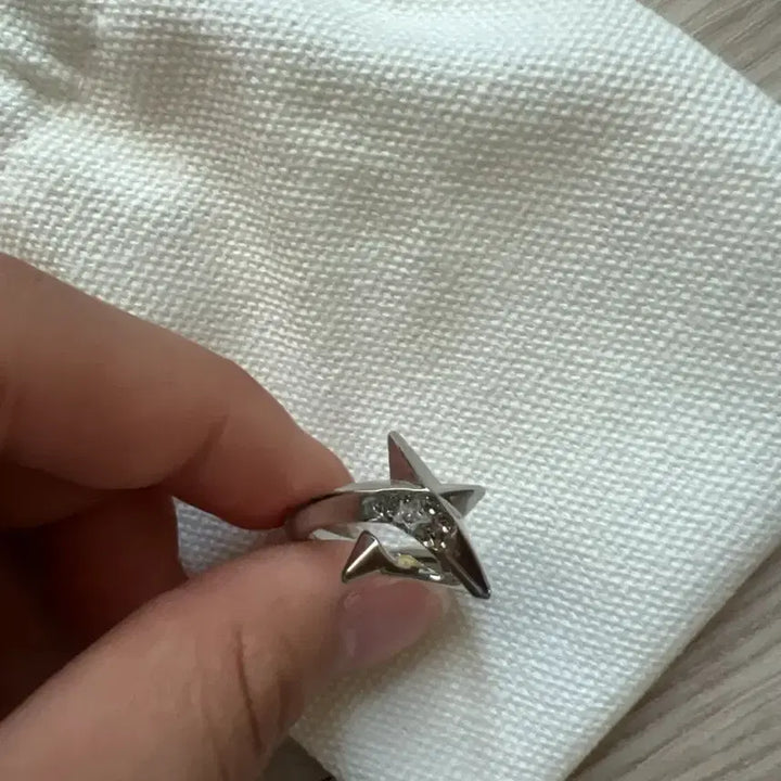 [BUNJANG] TXT TOMORROW X TOGETHER x SENTIMENTS Ring / 투모로우바이투게더 TXT X SENTIMENTS 반지