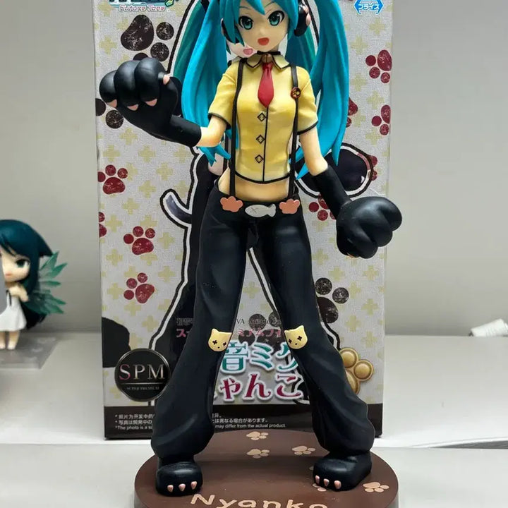 [BUNJANG] Hatsune Miku Nyanko Figure Project DIVA Classic Beautiful Girl / 3.3)하츠네 미쿠 냥코 피규어 프로젝트 디바 고전미소녀
