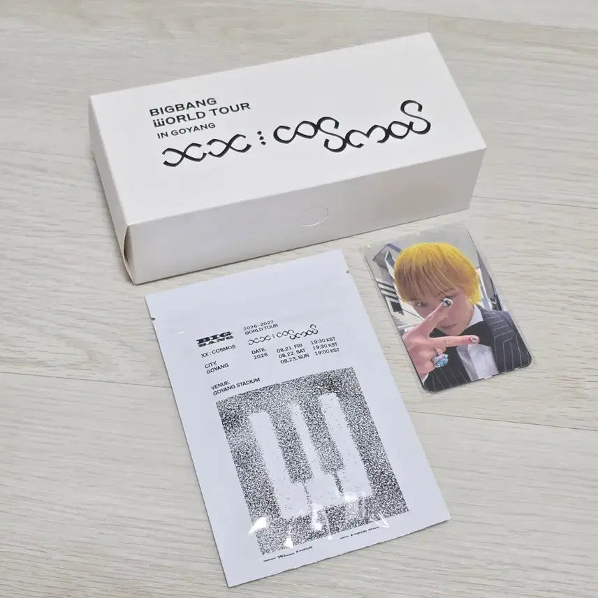 [BUNJANG] BIGBANG World Tour In Goyang Concert Fanclub POB Umbrella, Cool Seat, Photocard Set / 빅뱅 월드투어 인 고양 콘서트 팬클럽 특전