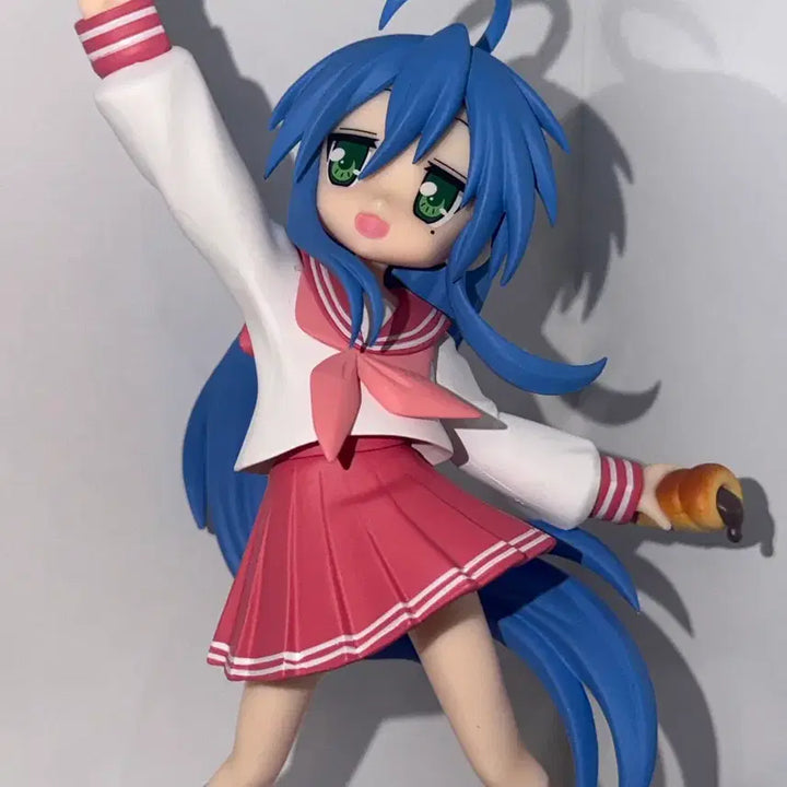 [BUNJANG] Lucky Star Kagami Hiiragi Figure / 러키스타 이즈미 코나타 피규어