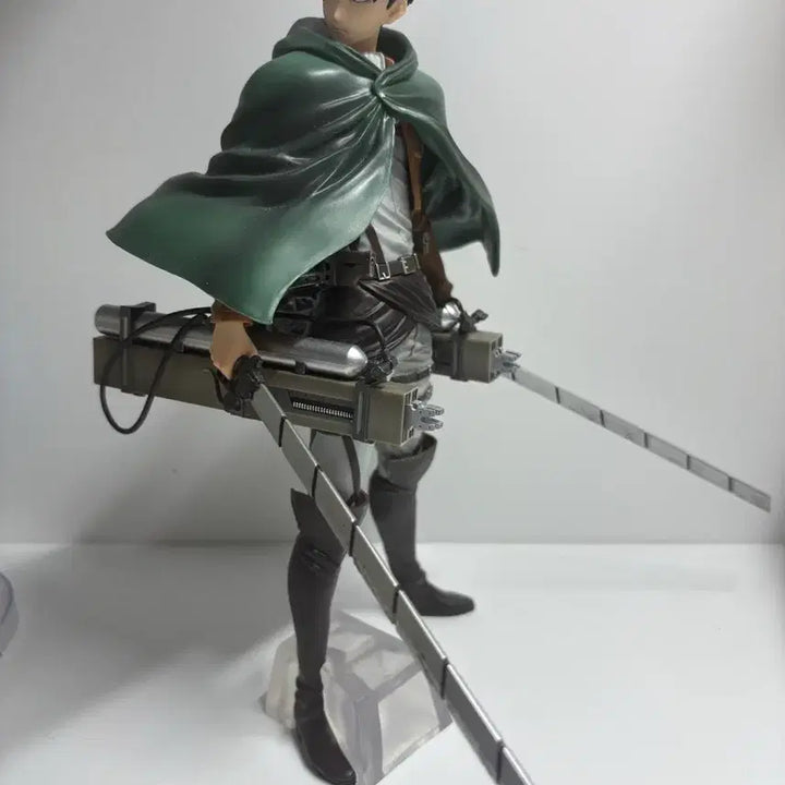 [BUNJANG] Ichiban Kuji Attack on Titan Levi B Prize Figure / 이치방쿠지 진격의 거인 리바이 B상 피규어