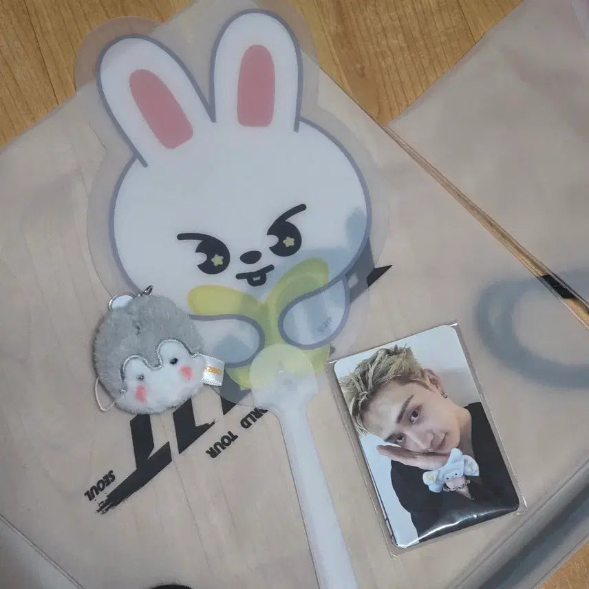 [BUNJANG] Stray Kids 1st Concert Entry Gift Full Set (July 25) / 스트레이키즈 콘서트 첫첫(7/25) 입장기프트 풀세트