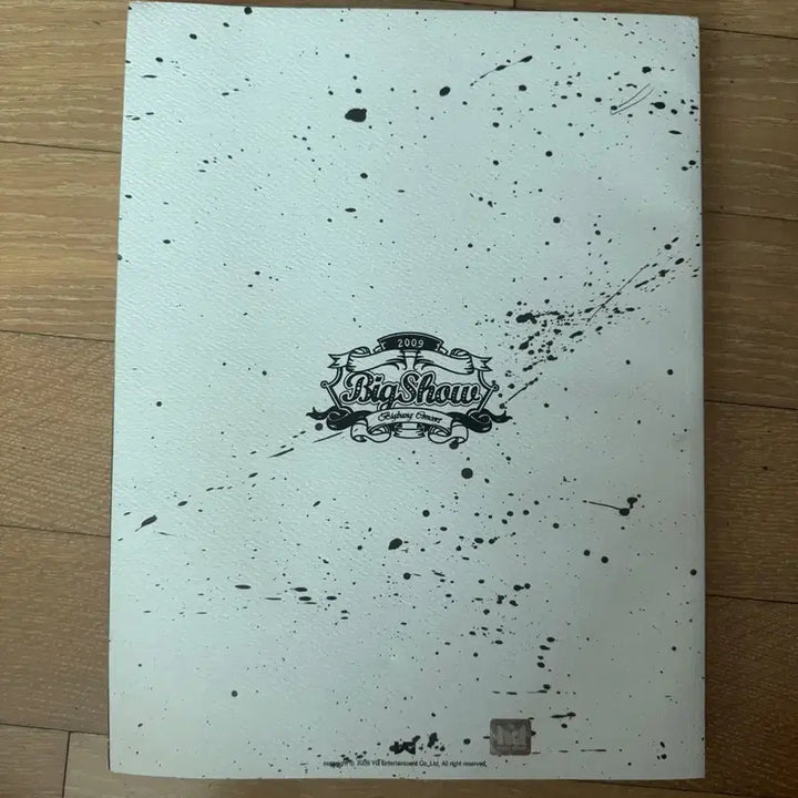 [BUNJANG] BIGBANG 2008 &amp; 2009 Big Show Photobook &amp; Pamphlet Bundle Set / 빅뱅 빅쇼 2008 포토북, 팜플렛 일괄