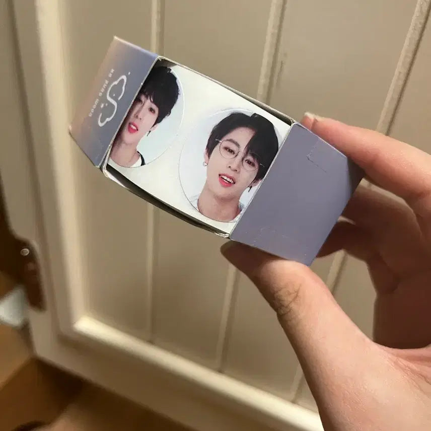 [BUNJANG] Ha Sung Woon Official Merchandise Roll Sticker &amp; Grip Talk / 하성운 공식 굿즈 MD