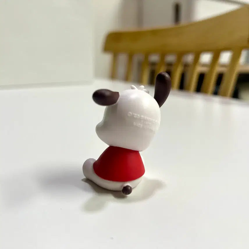 [BUNJANG] Sanrio Pochacco Shoulder Tap Gacha Capsule Figure / 산리오 포차코 해피단브이 어깨쿵 꾸벅 가챠 캡슐 피규어 타카라토미