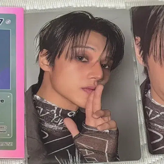 [BUNJANG] ATEEZ Golden Hour 5 Photobook Z Version Wooyoung Photocard Set / (3장/우영) 에이티즈 골든아워5 포토북 Z 버전 앨포 세트