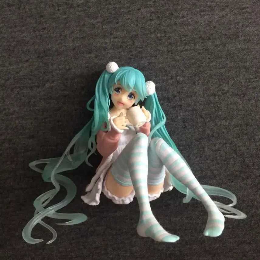 [BUNJANG] Hatsune Miku Roomwear Figure / 하츠네 미쿠 룸웨어 피규어