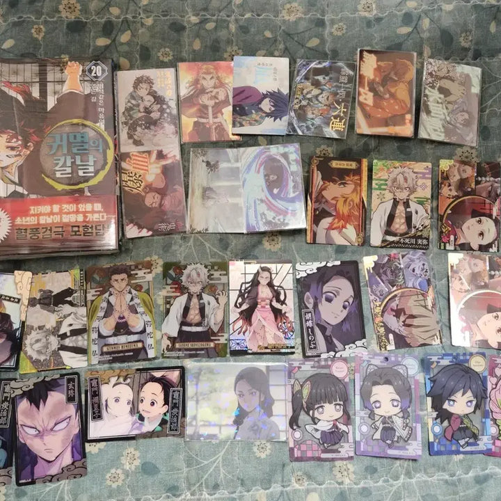 [BUNJANG] Demon Slayer Trading Card Bundle Set / 귀멸의 칼날 카드 일괄 판매