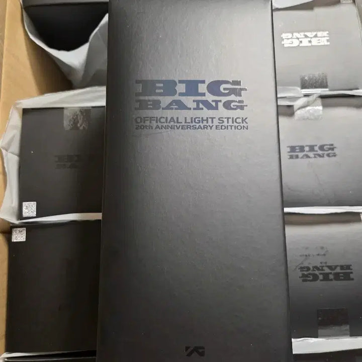 [BUNJANG] Bigbang 20th Anniversary Cosmos Lightstick / [콘서트장 직거래] 빅뱅 공식 응원봉 뱅봉 20주년 뱅봉 Bigbang light stick  New Bang Bong