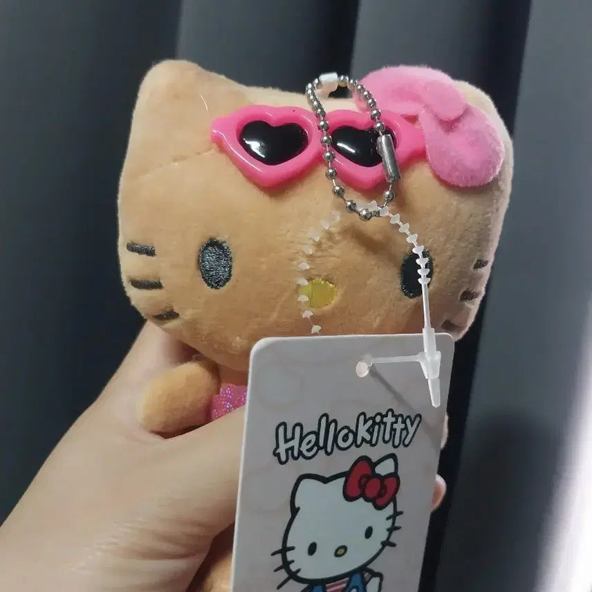 [BUNJANG] Tanning Kitty Doll Keyring with Seashell Underwear Accent / 태닝키티 인형키링(조개속옷 포인트)
