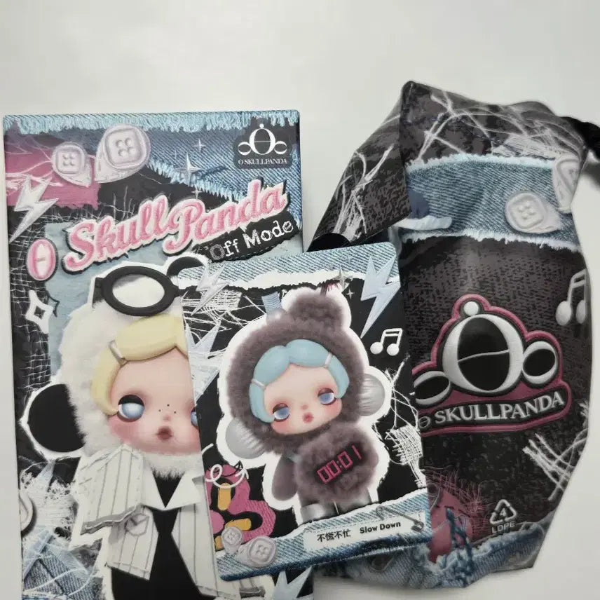 [BUNJANG] Pop Mart Skullpanda Off Mode Slow Down Sealed Figure / [미개봉]팝마트 스컬판다 오프 모드 off mode Slow Down 슬로우 다운