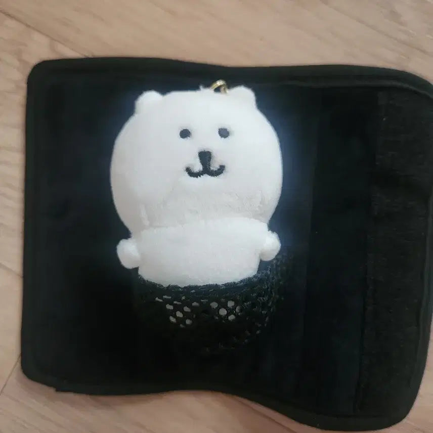 [BUNJANG] Nongdamgom Shoulder Cover / 농담곰 숄더 커버