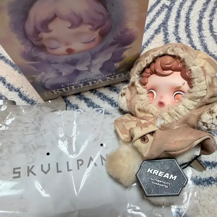 [BUNJANG] Pop Mart Skullpanda Garden of Light Series Amber / 팝마트 스컬판다 빛의정원 시리즈 앰버