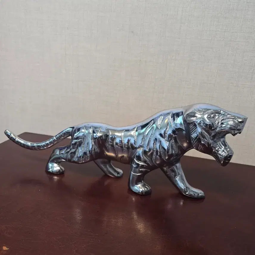 [BUNJANG] Korean White Brass Baekdusan Tiger Statue - 40cm / [백동 브론즈] 백동 백두산 호랑이 - 길이 40cm