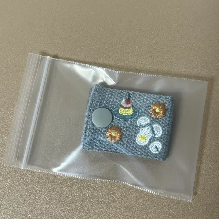 [BUNJANG] Rilakkuma Embroidered Cable Organizer / 리락쿠마 자수 줄감개 판매