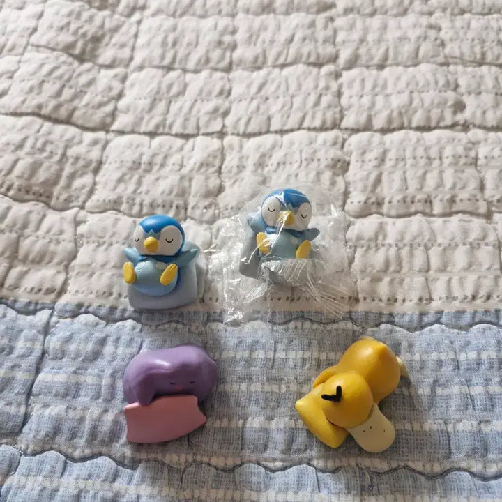 [BUNJANG] Pokemon Monster Ball Ice Ball &amp; Musical Figure Set with Stickers / 포켓몬스터  일관판매