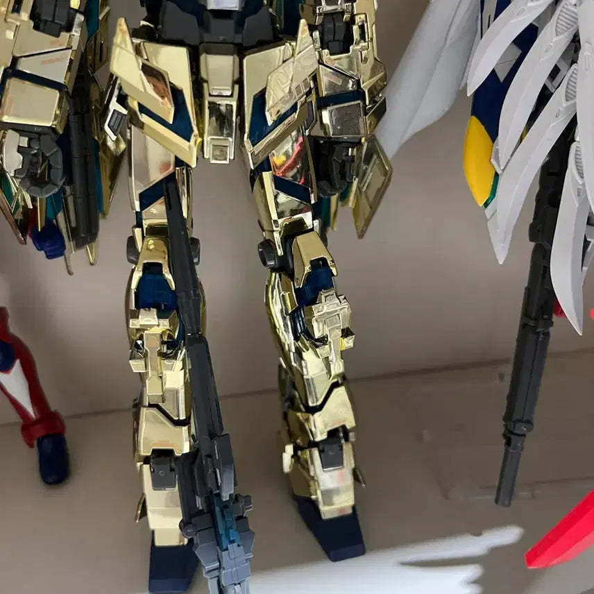 [BUNJANG] MG Unicorn Fenex Gundam (Assembled) / 묻지마 가조립 MG 유니콘 페넥스 건담 판매합니다