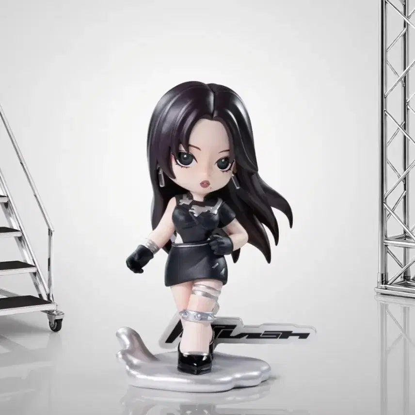 [BUNJANG] Aespa Popmart Whiplash Karina Figure / 에스파 팝마트 위플래시 카리나 피규어