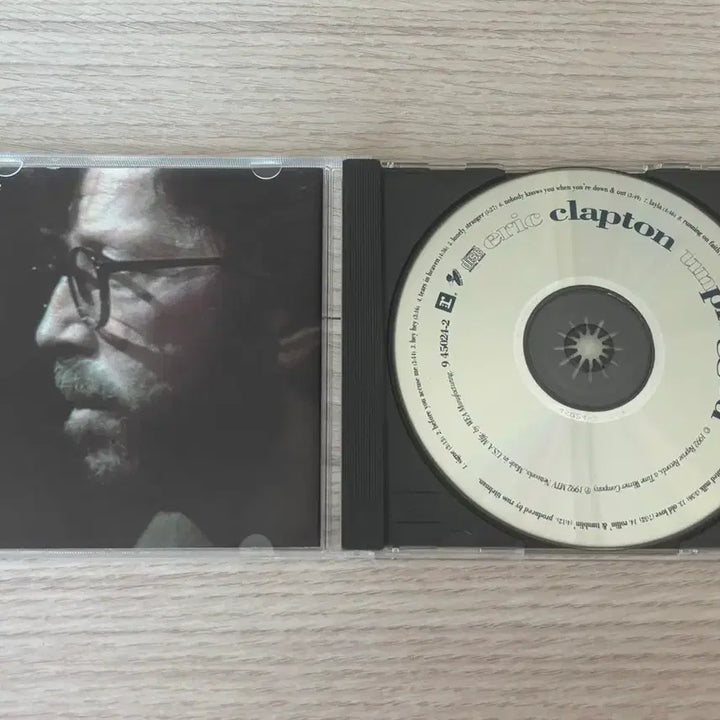 [BUNJANG] Eric Clapton Unplugged Original First Pressing CD / 에릭 클랩튼 ERIC CLAPTON Unplugged 언플러그드 CD 음반 미국반 오리지널 초판