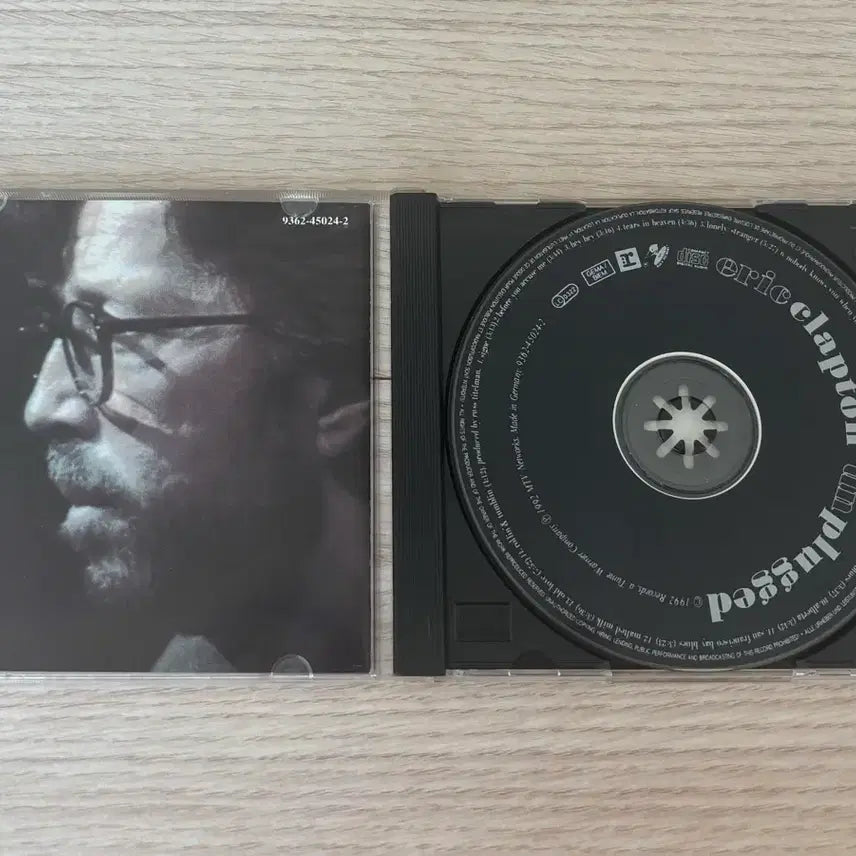 [BUNJANG] Eric Clapton Unplugged German First Press CD / 에릭 클랩튼 언플러그드 독일 초판 CD 음반 Eric Clapton Unplugged