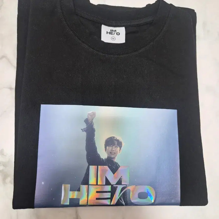 [BUNJANG] Lim Young Woong IM HERO Tour T-Shirt (M) Sealed New / 임영웅 콘서트 IM HERO 투어 티셔츠 반팔티 (M 새상품