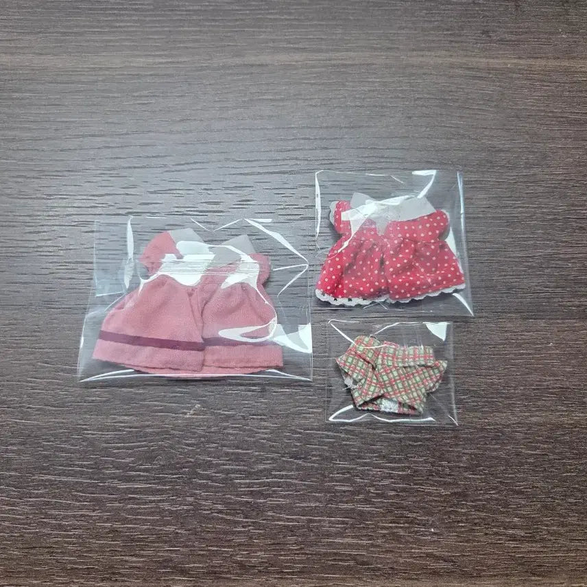 [BUNJANG] Sylvanian Families Chocolate Rabbit Outfit Set (3 pcs) / 실바니안 초코토끼 의상 3점