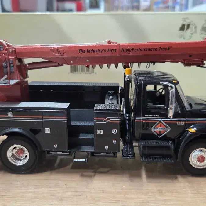 [BUNJANG] First Gear 1:34 Scale Red Crane Truck / 1:34  퍼스트기어 크레인
