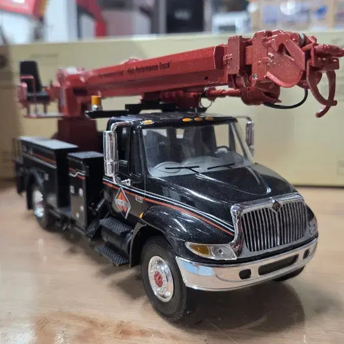 [BUNJANG] First Gear 1:34 Scale Red Crane Truck / 1:34  퍼스트기어 크레인
