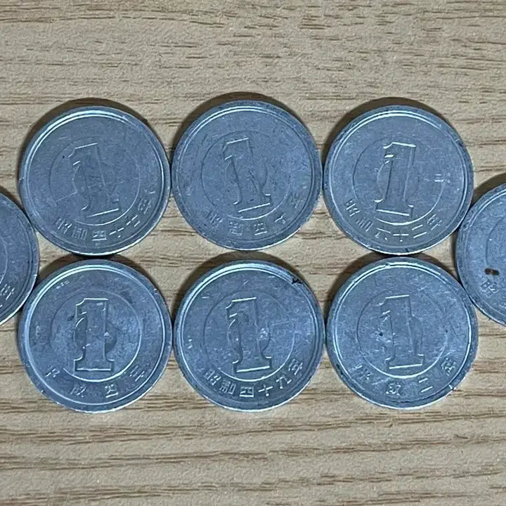 [BUNJANG] Japanese 10 Yen Coins (8 pcs) / 일본 10엔 동전 8개