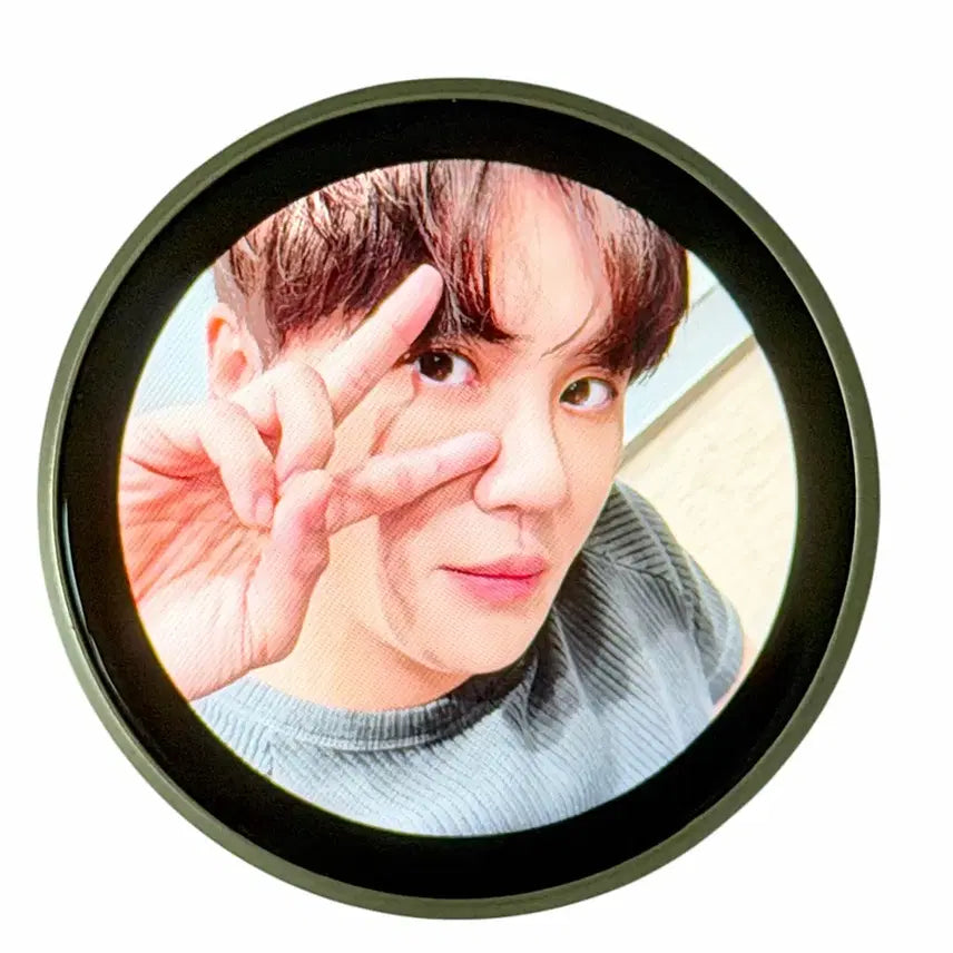 [BUNJANG] XIA Junsu Shanghai Digital Pin Badge / XIA 김준수 상하이 디지털 핀뱃지