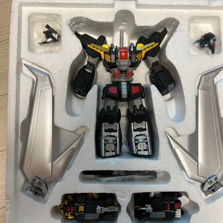 [BUNJANG] Super Robot Chogokin Dancouga / 수왕모형 단쿠가 판매합니다