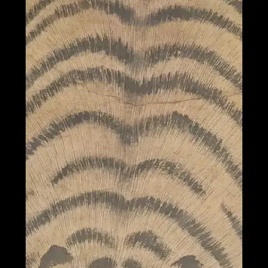 [BUNJANG] Large Traditional Korean Folk Painting "Tiger Skin" (Hophido) - Approx. 149x73cm / 대형 전통 민화 호피도 2