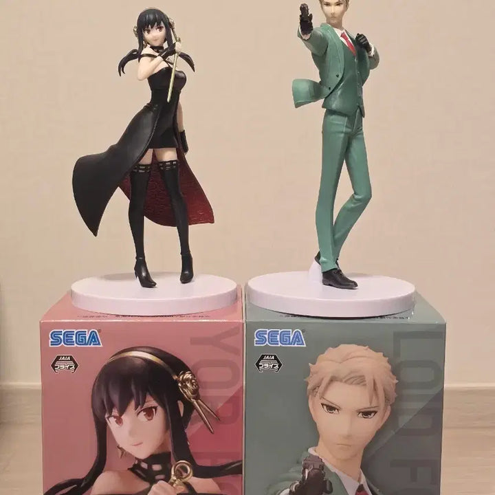 [BUNJANG] SPY x FAMILY Loid &amp; Yor Figure Bundle Set (Unsealed) / SPY FAMILY 로이드 요르 개봉 피규어 일괄