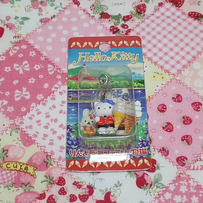 [BUNJANG] Classic Hello Kitty Ice Cream Box Strap / 고전 키티 아이스크림 박스형 스트랩