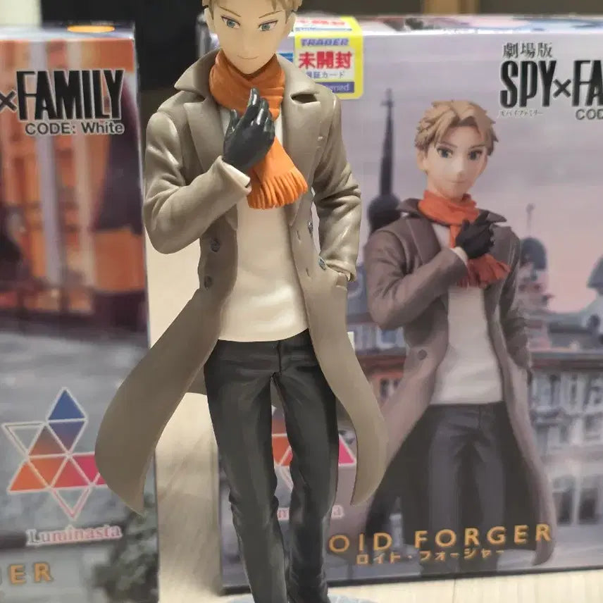 [BUNJANG] Spy x Family White Code Yor &amp; Loid Figure Set / 스파이 패밀리 화이트코드 요르 로이드 개봉 피규어 세트