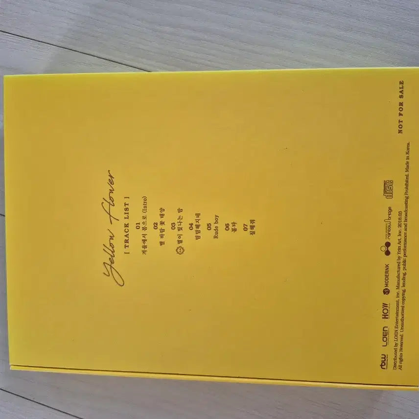 [BUNJANG] Mamamoo Signed Album CD Davichch Glasses Collaboration Photocard / 친필사인 비매 마마무 앨범  CD 옐로우 다비치안경 콜라보 포카 배송비포함