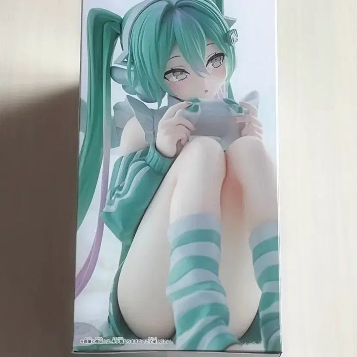 [BUNJANG] Hatsune Miku Holiday Memories Figure / [미개봉] 하츠네 미쿠 홀리데이 메모리즈 피규어 게임 피규어