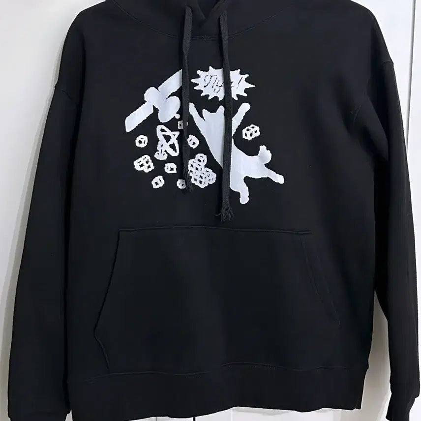 [BUNJANG] PLAVE Hamin Worn Hoodie / 플레이브 하민 착용 후드티